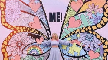 SWIFT LOVER – “Me!” set 7 World Records In its First Week
